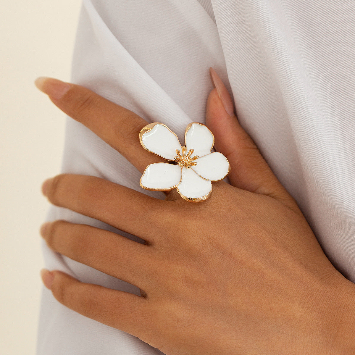 Minimalist Elegant Floral Drip Oil Plated Zinc Alloy Earrings for Women