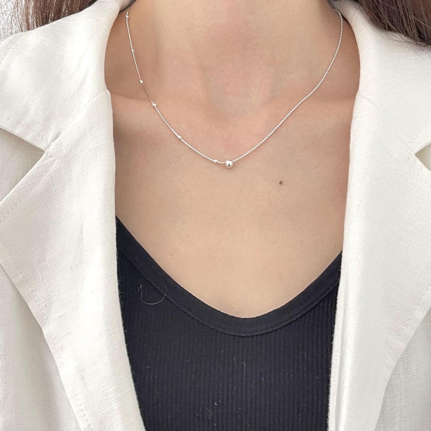 Collana minimalista in argento sterling 925, con catena a scatola, a serpente, a pois tondi geometrici