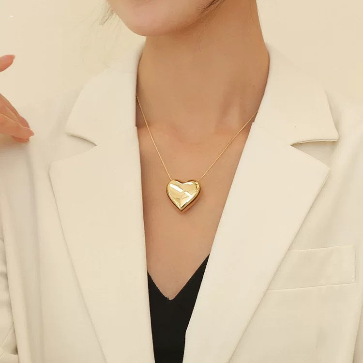 Minimalist 18K Rose Gold Plated Heart Titanium Steel Necklace for Women and Men