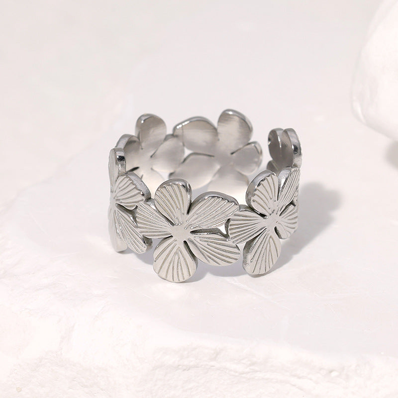 Anello minimalista floreale in acciaio inossidabile con placcatura in oro 18K da donna Anello aperto regolabile in acciaio al titanio