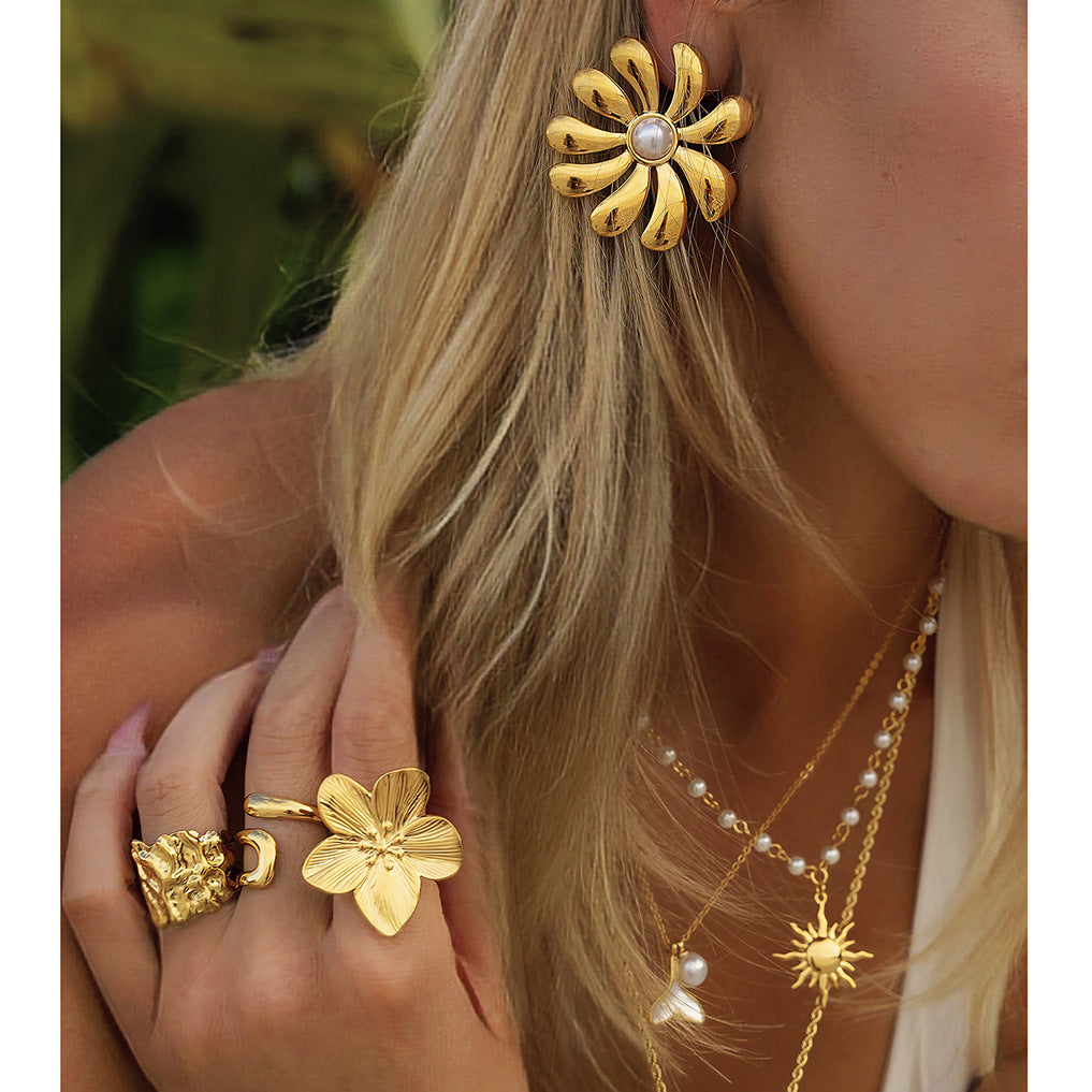 Collar de Acero Inoxidable con Perlas Modernas, Anillo de Acero de Titanio Floral y Pulsera Apilable para Mujer