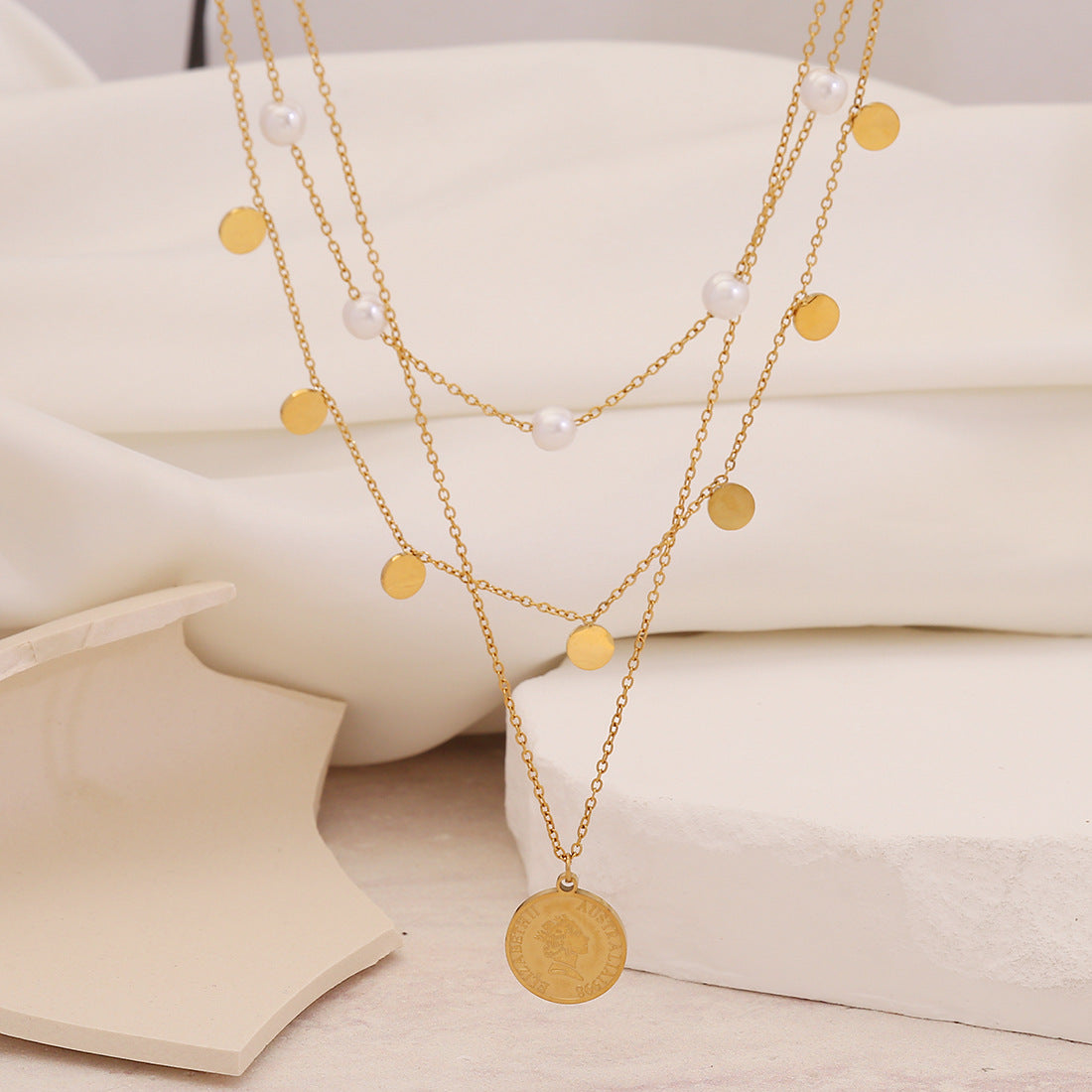 Fashionable Minimalist Geometric Letter and Heart Pendant Necklace with Stainless Steel Multi-Layer Chain and Gold Plating