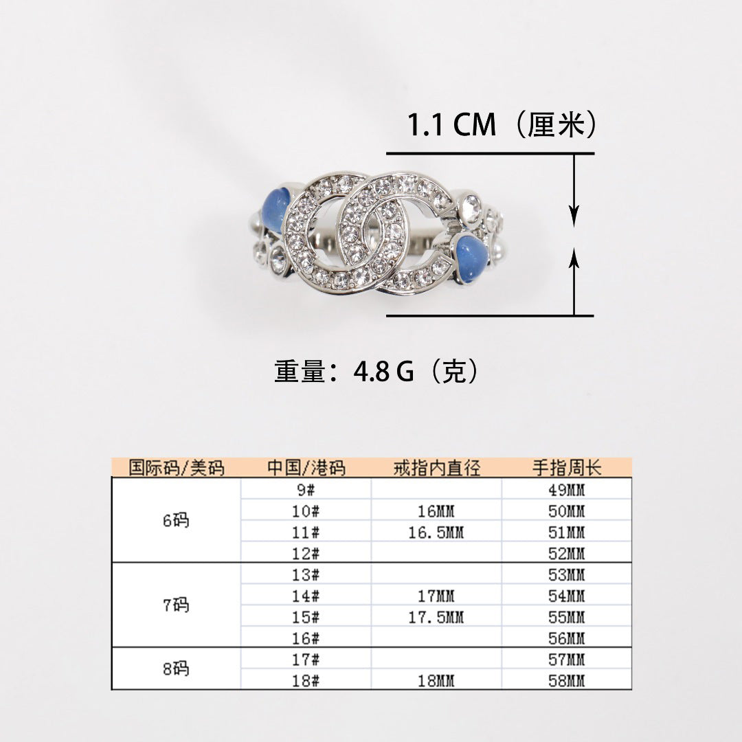 Elegante set collana con anello in cristallo di strass con lettera a cuore in ottone placcato oro da donna