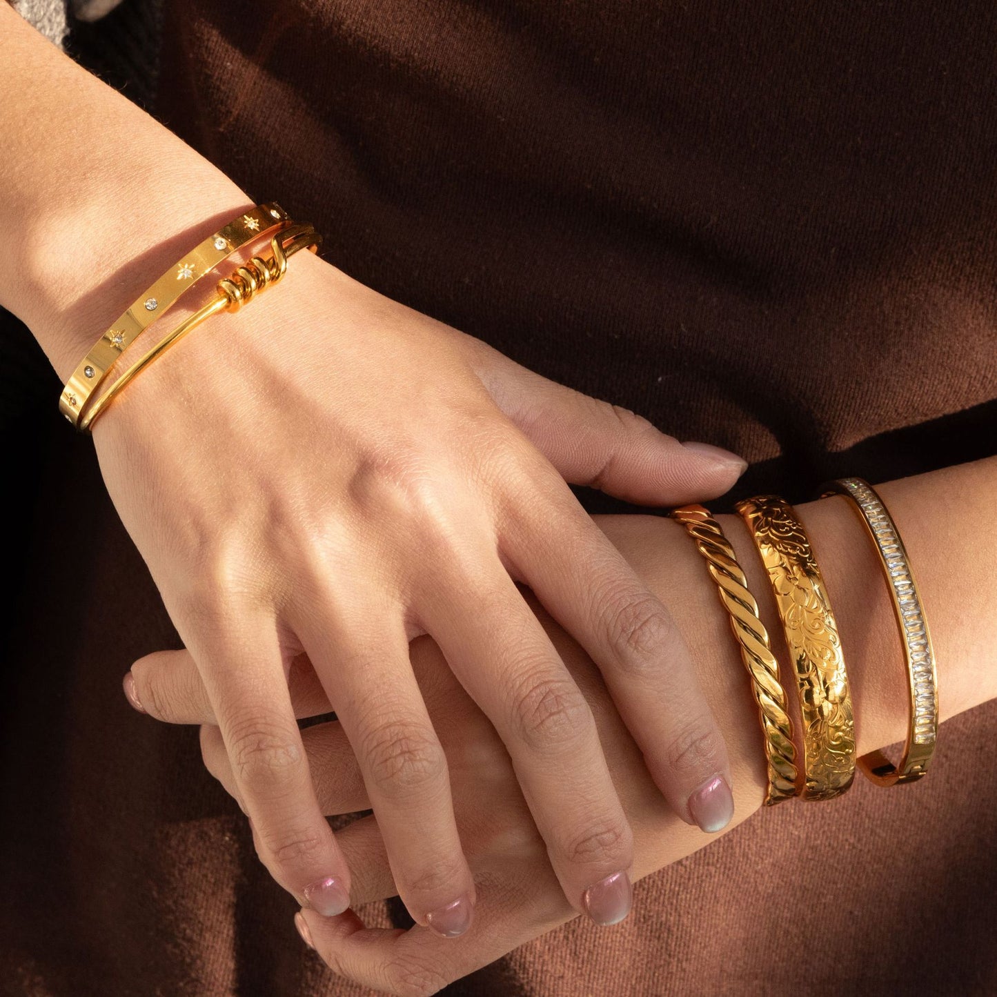 Luxury Elegant 18K Gold Plated Geometric Stainless Steel Cubic Zirconia Bracelet