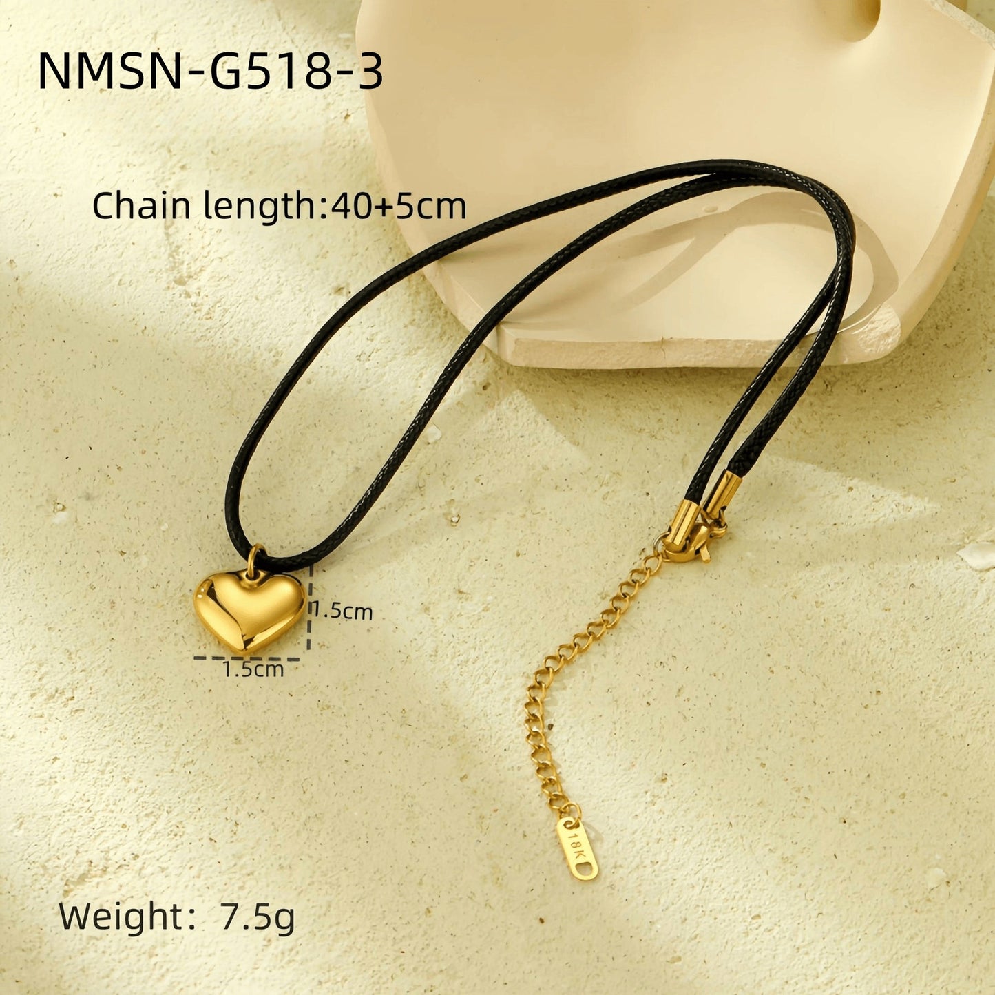 Fashionable Heart-Shaped Stainless Steel Pendant Necklace with Plated Finish for Women