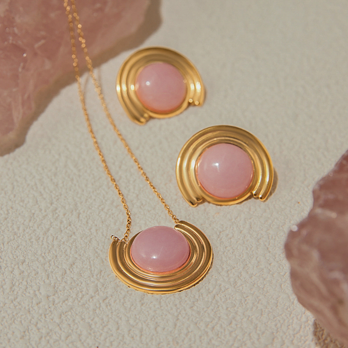 Collana da donna minimalista lusso rotonda a stella e luna geometrica in acciaio al titanio placcato acciaio inossidabile