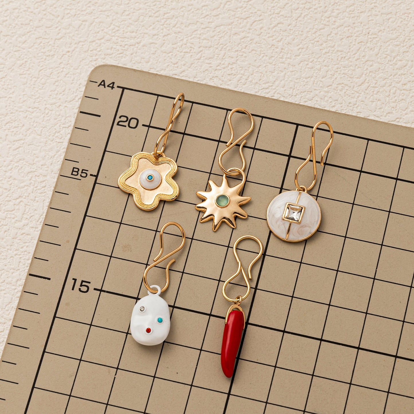Minimalist Gold Plated Brass Heart and Floral Jade Pendant DIY Charm Bar Necklace for Unisex
