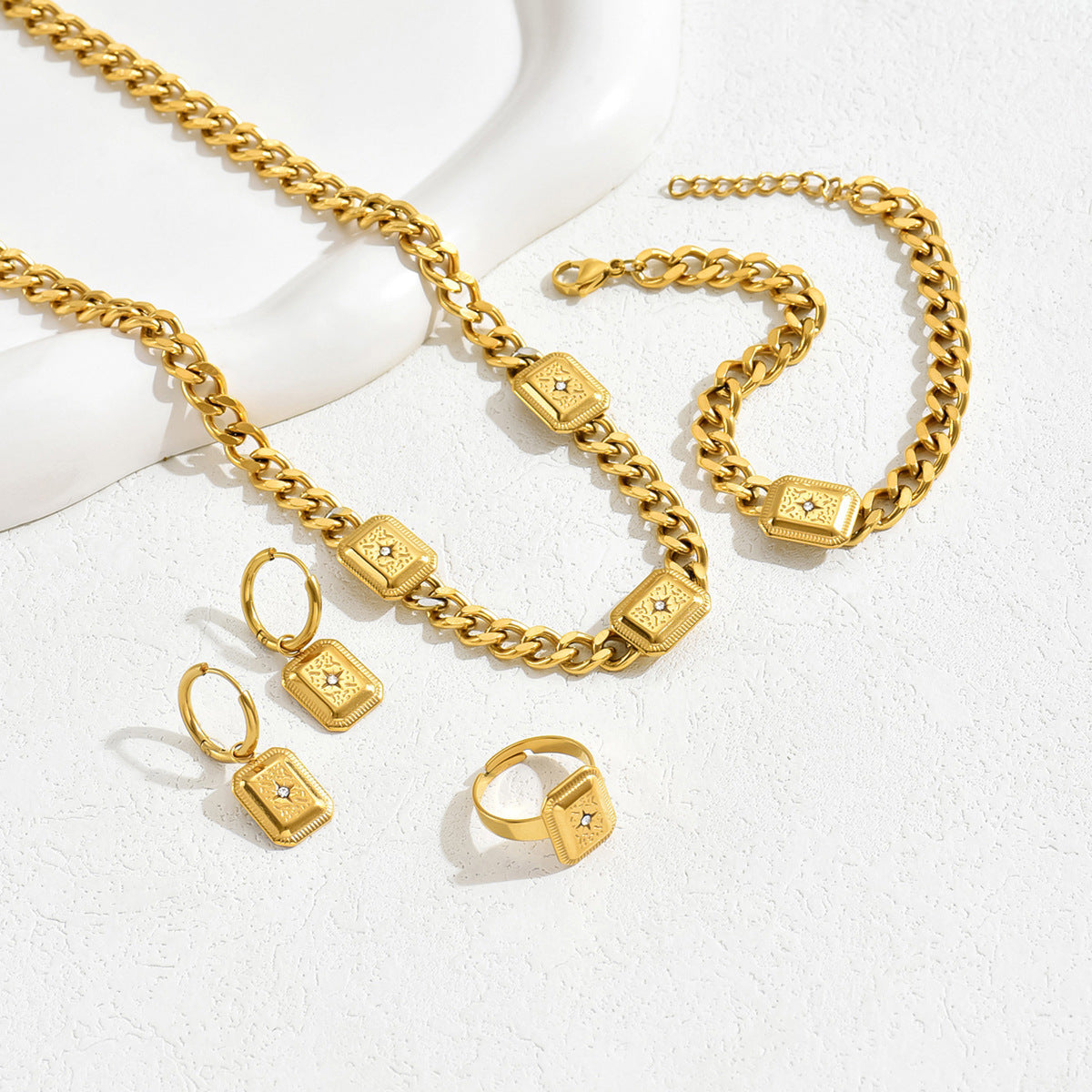 Set di bracciale, anello, orecchini e collana in rame con zirconi, geometrico, lusso minimalista, da donna
