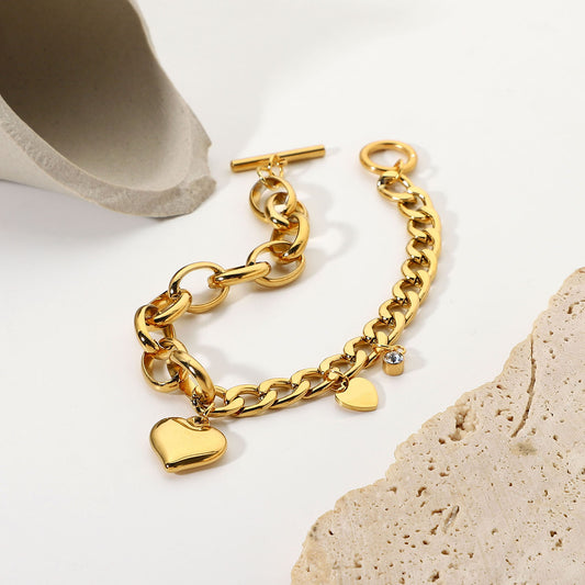 Ins Style Heart-Shaped Cubic Zirconia Pendant Bracelet with Oval Cuban Link Chain in 18K Gold-Plated Stainless Steel for Women