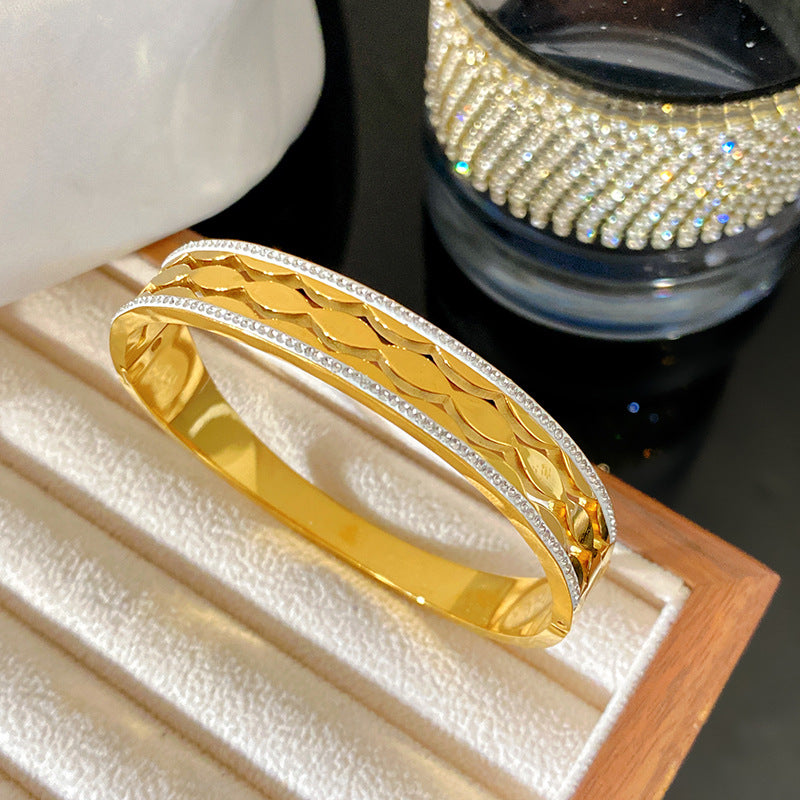 Minimalist Luxury Gold Plated Geometric Roman Number Cubic Zirconia Inlay Stainless Steel Cuff Bracelet for Women