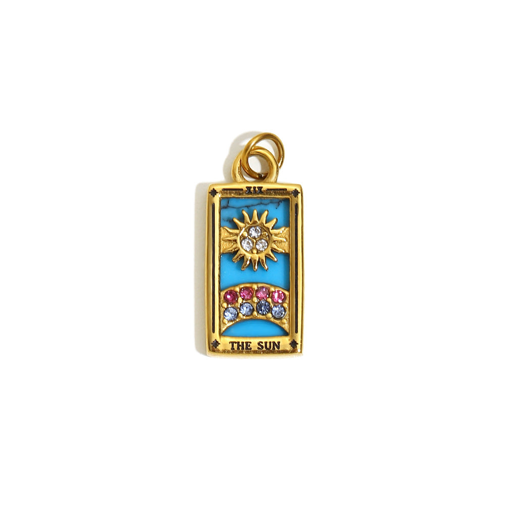 Fashionable Geometric Sun Star Tarot Pendant Necklace in Stainless Steel with 18K Gold Plating