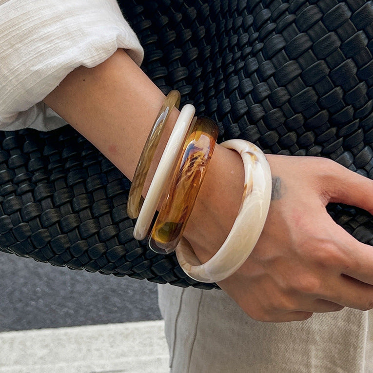 Minimalist Gradient Resin Round Bangle Bracelet