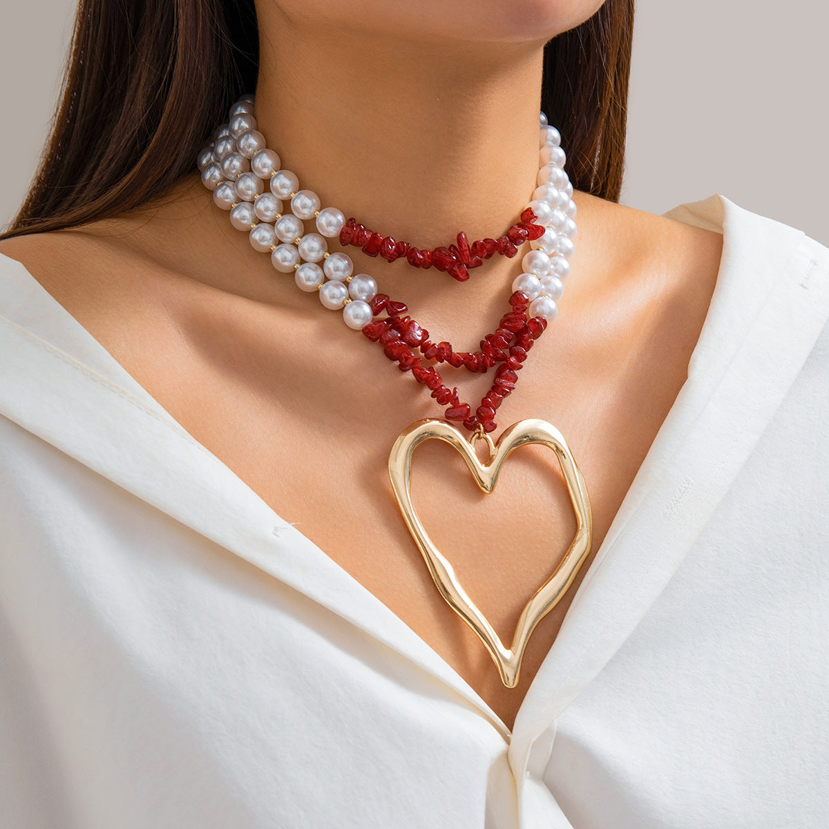 Vintage Heart Turquoise Inlay Alloy Pendant Resin Beaded Necklace for Women