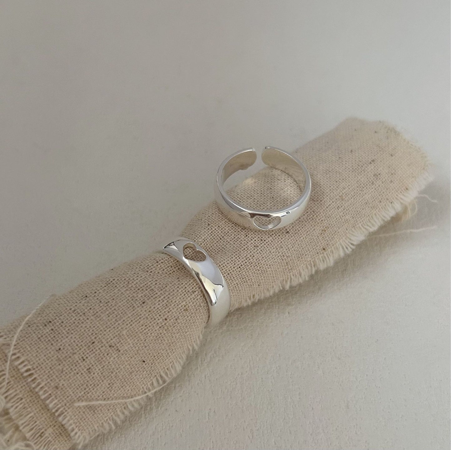 Minimalist Hollow Heart Ring in 925 Sterling Silver with Polished Edges for Women