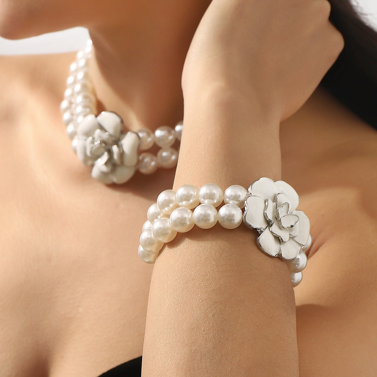 Retro French Style Camellia-Shaped Handcrafted Enamel Alloy Bracelet and Necklace Set for Women with Pearl Chain