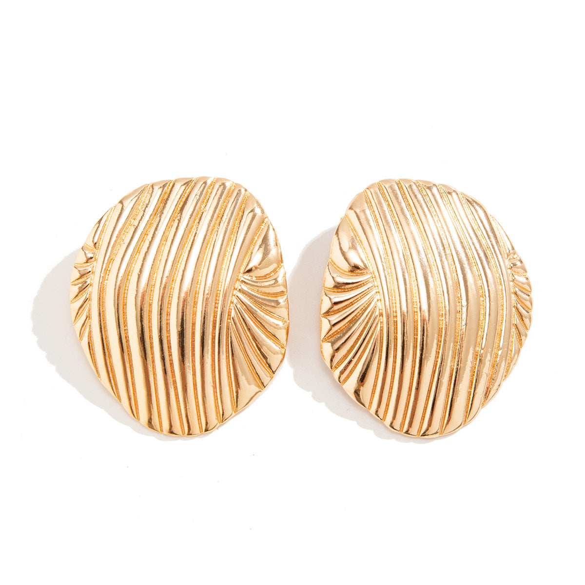Geometric Shaped Alloy Earrings with Electroplated Finish Ocean-Inspired Shell Design for Women