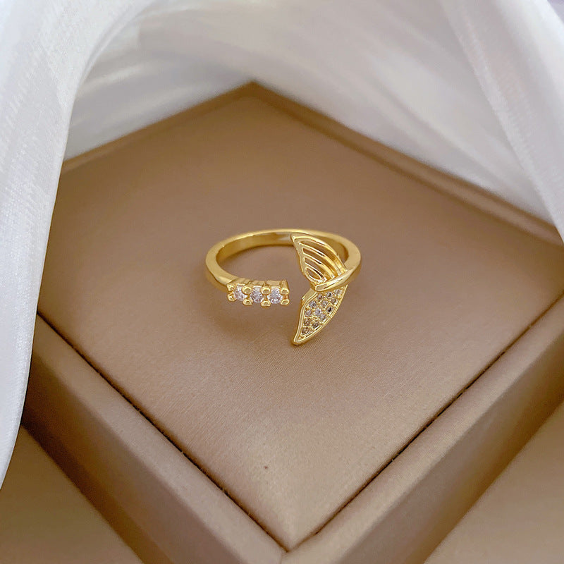 Cartoon Style Crown-Shaped Brass Ring with Gold Plating for Women, Adjustable Open Band Wedding Band
