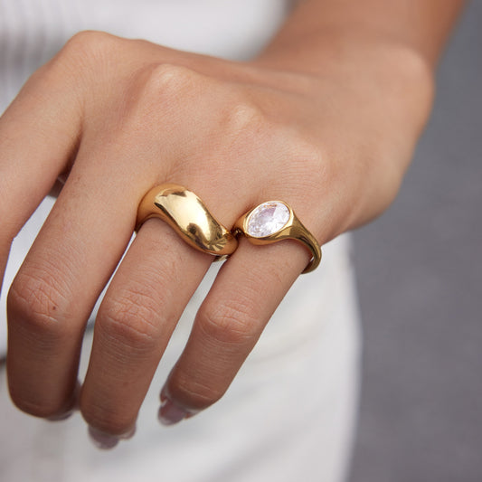 Elegant Teardrop Oval Cubic Zirconia PVD Gold Plated Titanium Steel Ring for Women