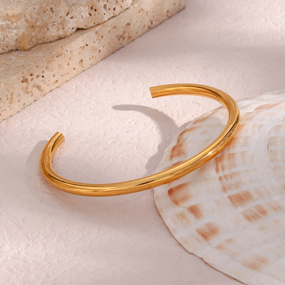 Minimalist Fashionable Oval Stainless Steel Plated 18K Gold Open Bangle Bracelet for Women