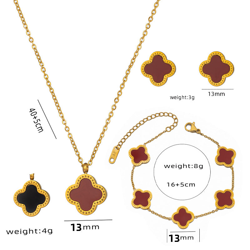 Set di Collane da Donna Minimaliste di Lusso con Cuore e Forme Geometriche in Acciaio al Titanio, Placcate Oro e con Catena a O