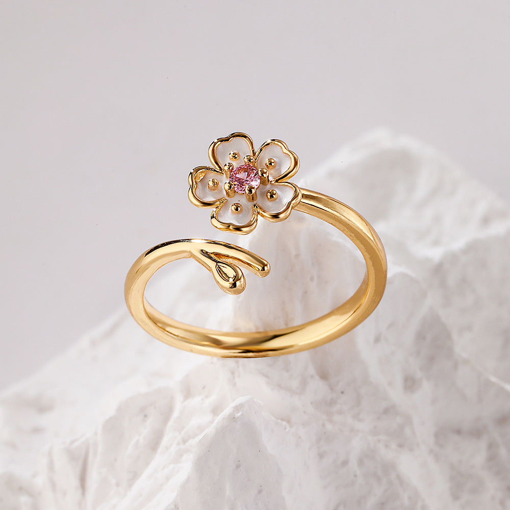 Minimalist Geometric Flower-Shaped Copper Ring with Real Gold Plating and Zircon Inlay for Women