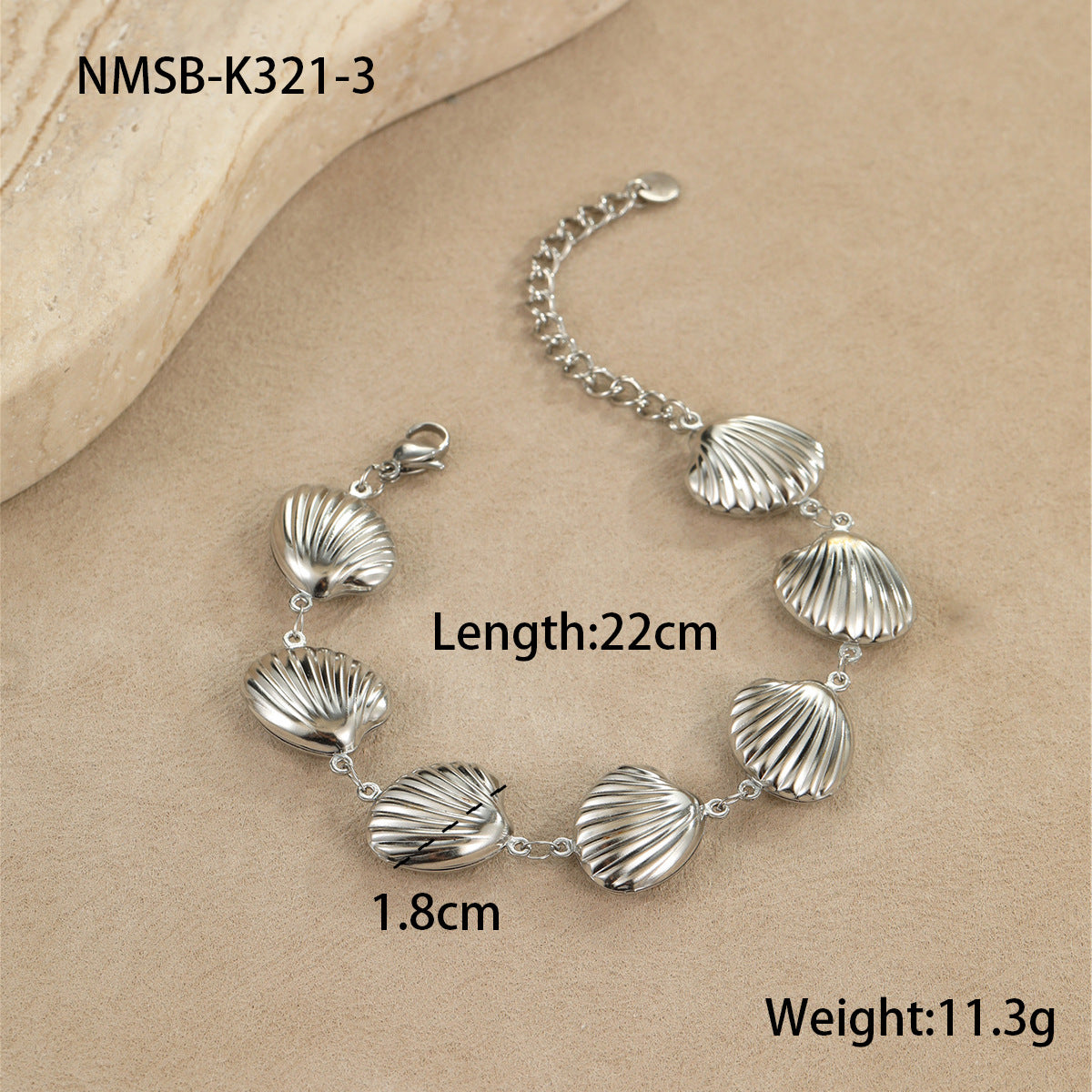 Fashionable Geometric Stainless Steel Hollow Seashell Bracelet with Star and Heart Charms Plated in 18K Gold Ocean-Inspired Women's Jewelry