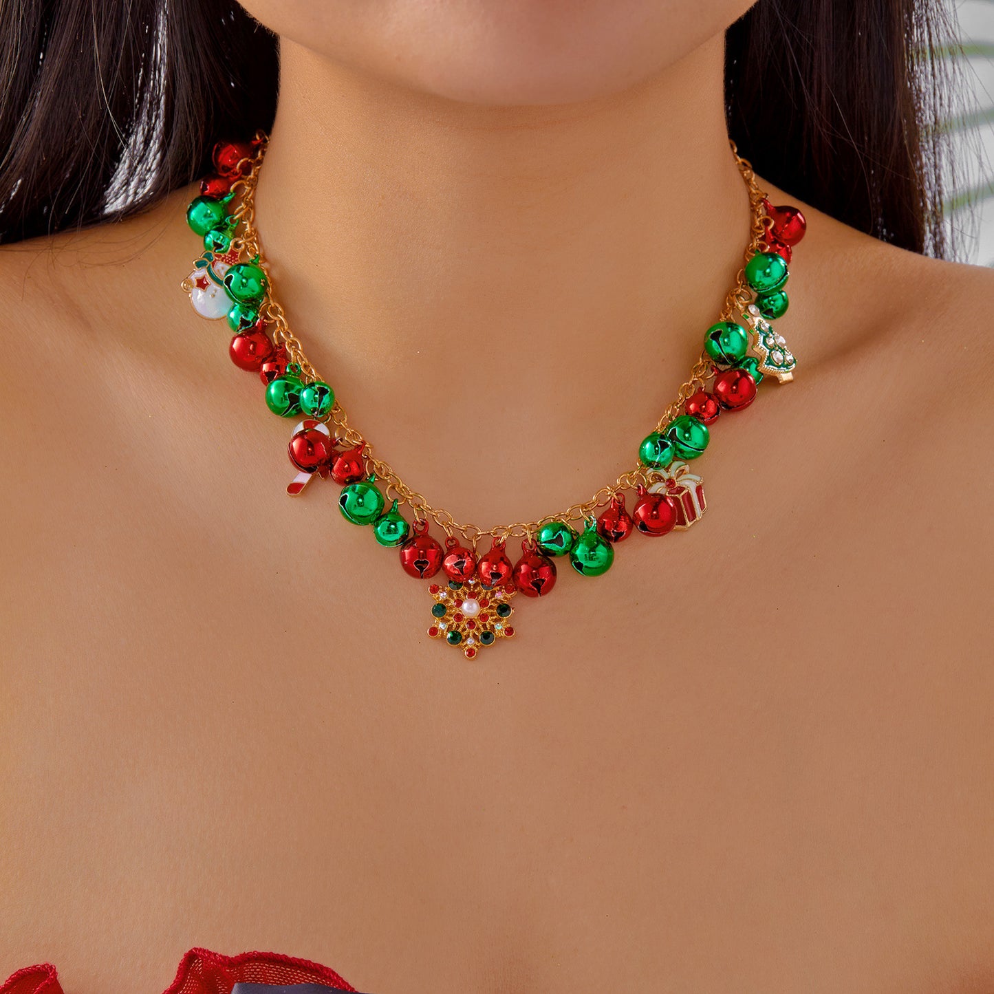 Christmas-Themed Pendant Necklace with Bell and Reindeer Charms, Zinc Alloy, Electroplated, Unisex Holiday Choker