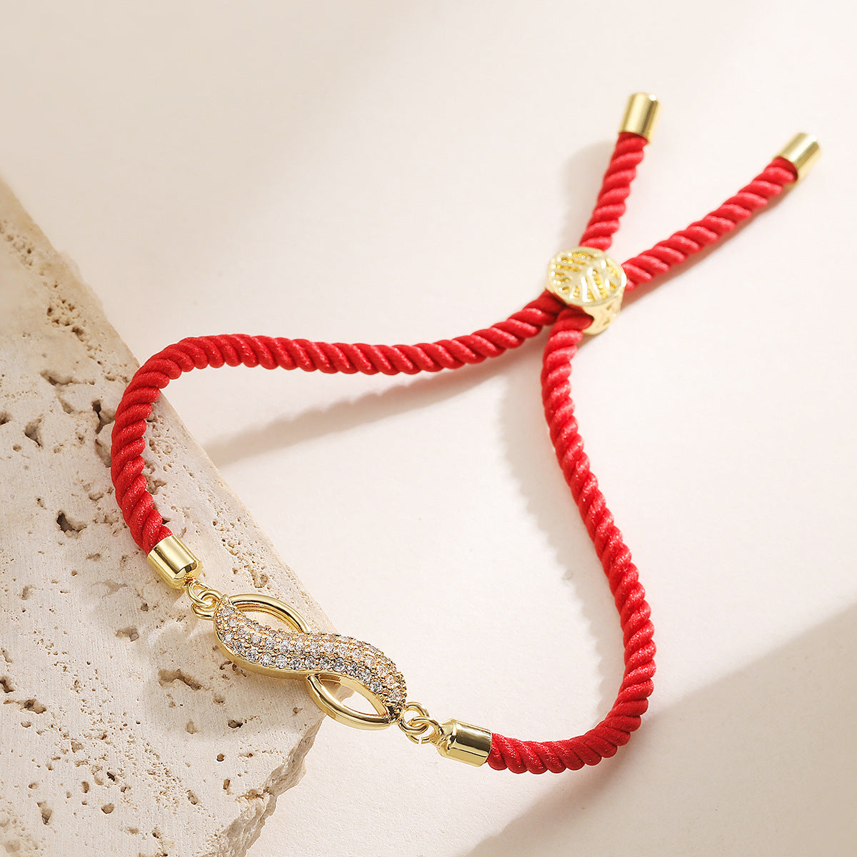 Minimalist Elegant 18K Gold Plated Brass Geometric Star Cubic Zirconia Inlay Bracelet for Women