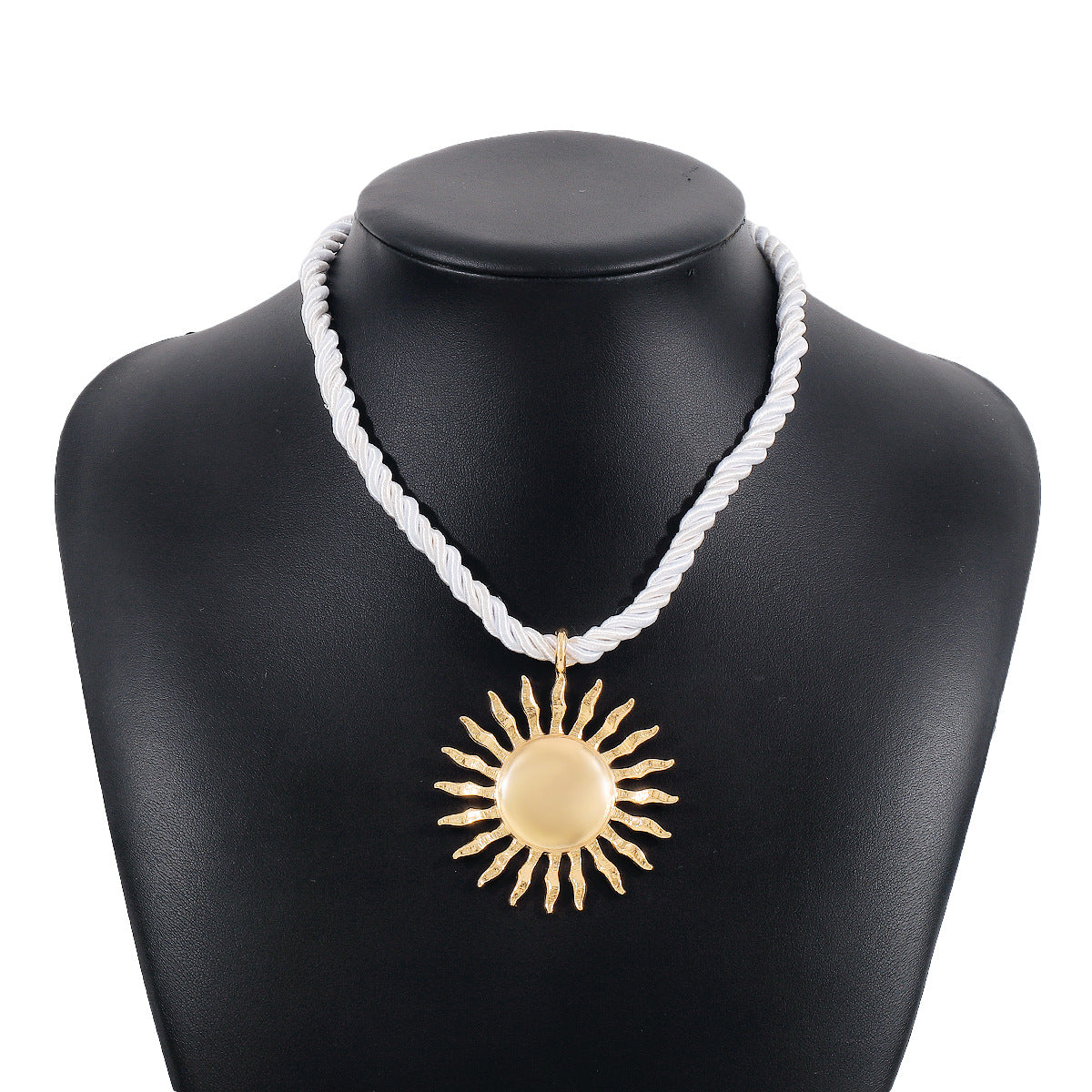 Dulce y Atrevido Collar de Clavícula con Colgante de Girasol Geométrico, Conjunto en Aleación con Acabado Chapado