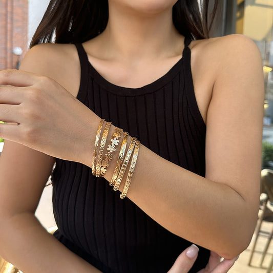 Set di bracciali in ferro placcato con cuore geometrico floreale minimalista