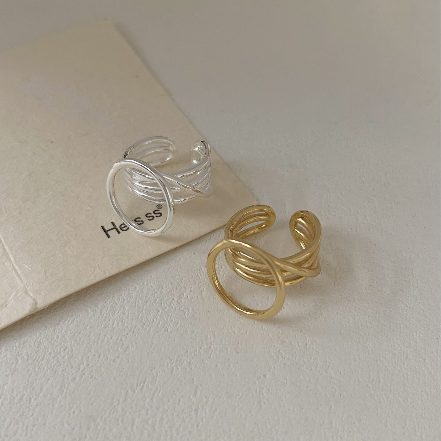 Anello Geometrico Rotondo Minimalista in Argento Sterling 925 per Donna