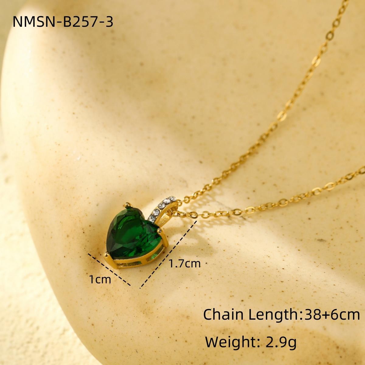 Fashionable Heart-Shaped Titanium Steel Necklace with Rhinestone Inlay for Women, Electroplated Stainless Steel Pendant on Classic Chain