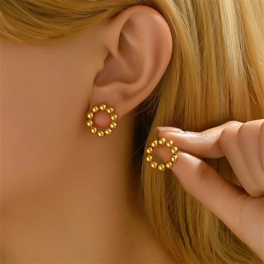 Pendientes de Tachuela Geométricos Minimalistas Dulces y Frescos para Mujer en Cobre con Baño de Oro de 18K