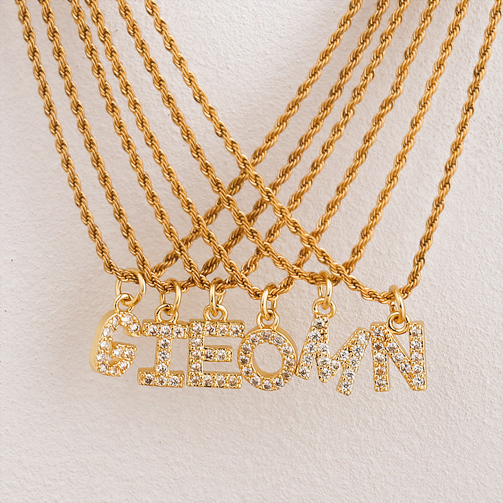 Collar con colgante de letra para mujer, minimalista, de moda, cadena trenzada de acero inoxidable con baño de oro e incrustaciones de circonita