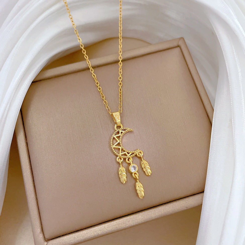 Collana con ciondolo a luna geometrico minimalista per donna e uomo, catena in acciaio inossidabile con strass
