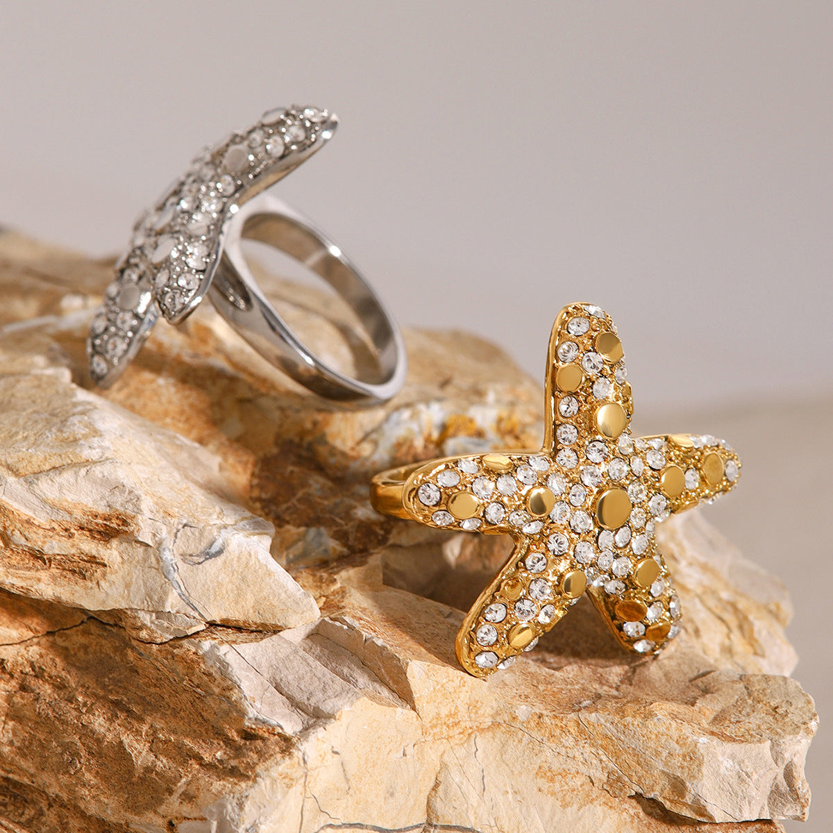 Minimalist Star-Shaped Stainless Steel Ring with Rhinestone Inlay for Women