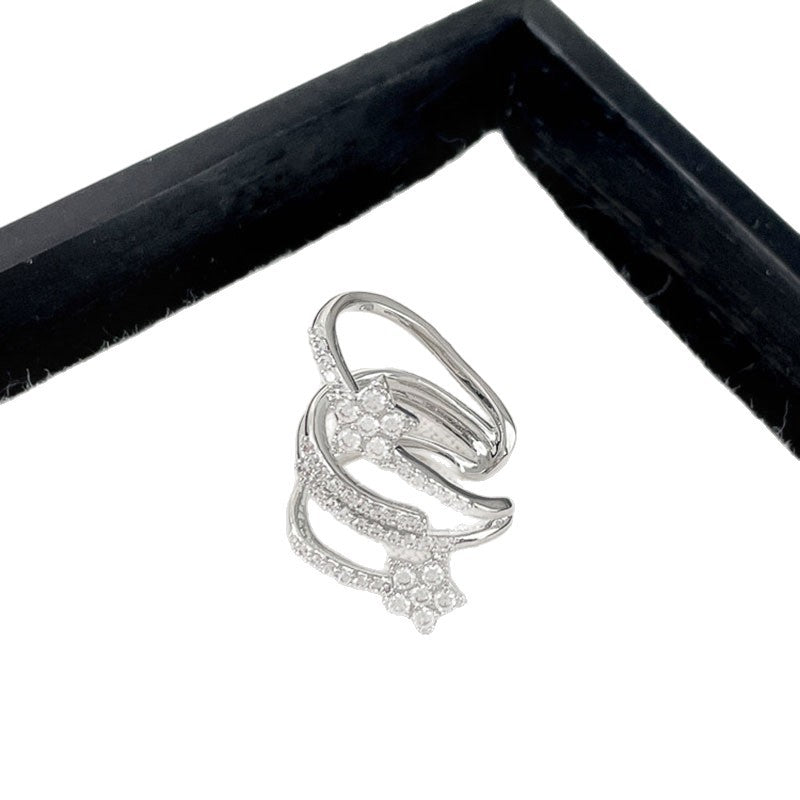 Orecchini a clip per donna a forma di stella minimalista, con zirconi incastonati e in rame, gioielli eleganti e leggeri di lusso