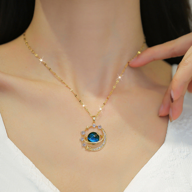 Collar de lujo de acero de titanio geométrico de estrella y luna con incrustaciones de diamantes de imitación para mujer y hombre