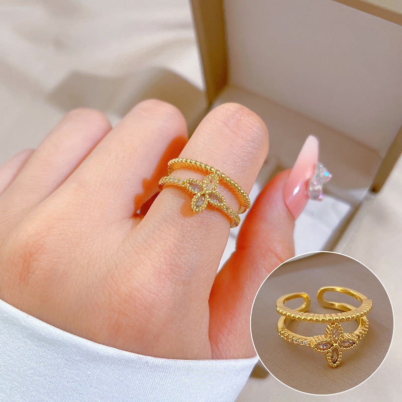 Minimalist Sweet Geometric Round Brass Plated Rhinestone Ring for Women and Men
