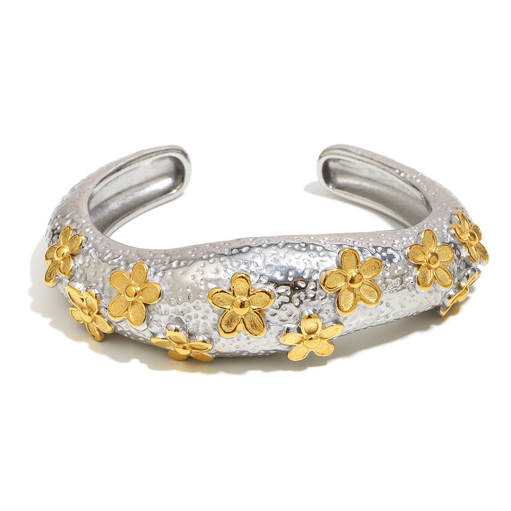 Minimalist Floral Stainless Steel Plated 18K Gold Cuff Bracelet for Women with Delicate Flower Design