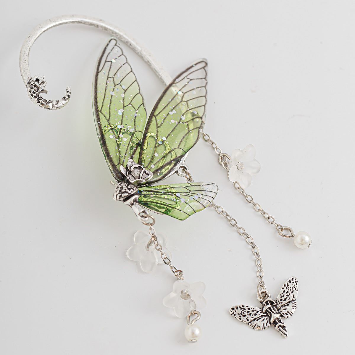 Orecchini a farfalla minimalisti in lega con accenti in resina e acrilico, finitura placcata, ear cuff senza piercing da donna