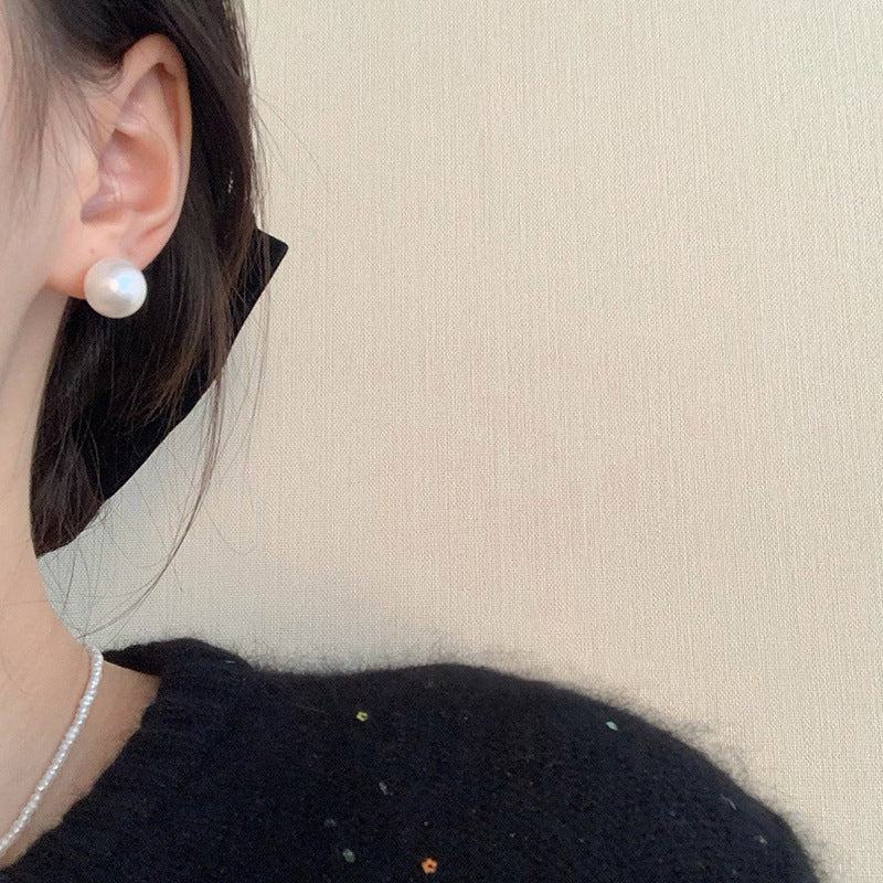 Chic Vintage Pearl Stud Earrings with Floral Bow Leaf Diamond Drop Geometric and Animal Motifs in Steel Posts