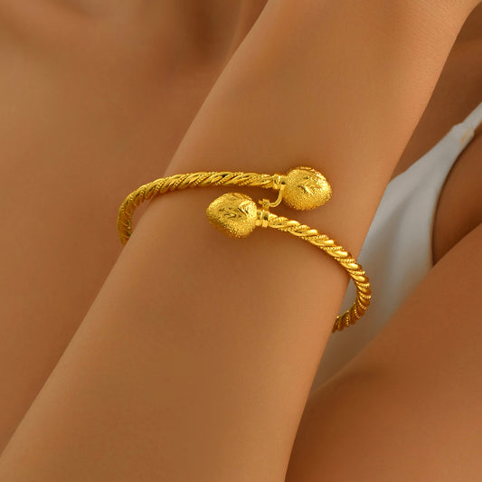 Pulsera de anillo redonda ovalada de aleación de cobre bañada en oro de 18 quilates con diseño geométrico minimalista para mujer