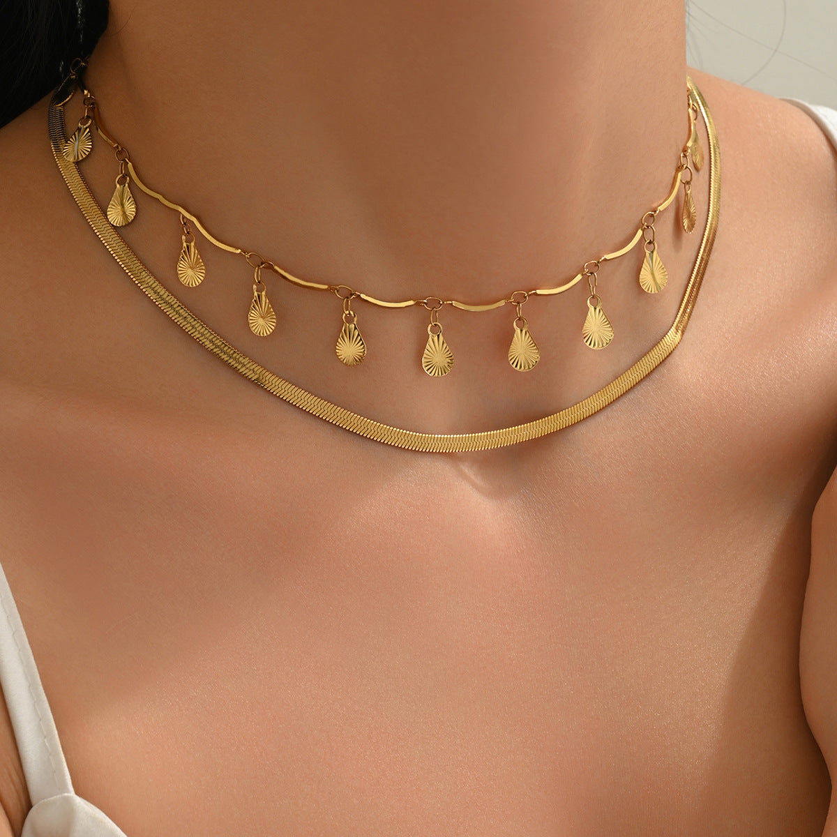 Minimalist Luxury 18K Gold Plated Teardrop Geometric Stainless Steel PVD Snake Chain Necklace for Women