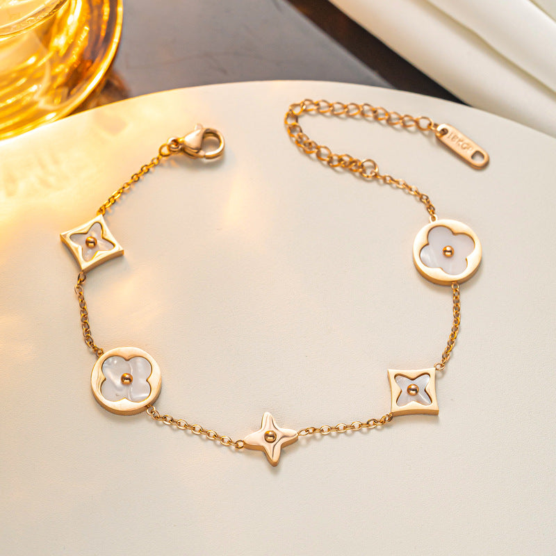 Minimalist Clover-Shaped Titanium Steel Bracelet Set with Gold Inlay for Women, O-Chain Design, Lightweight and Fade-Resistant