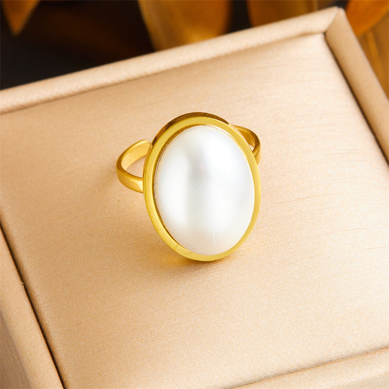 Anello Vintage da Donna in Acciaio Inossidabile con Farfalla Geometrica a Triangolo Ovale e Intarsio di Strass