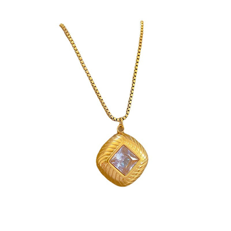 Minimalist Geometric Square Zirconia Titanium Steel Necklace for Women with Gold Plating and Beveled Edges