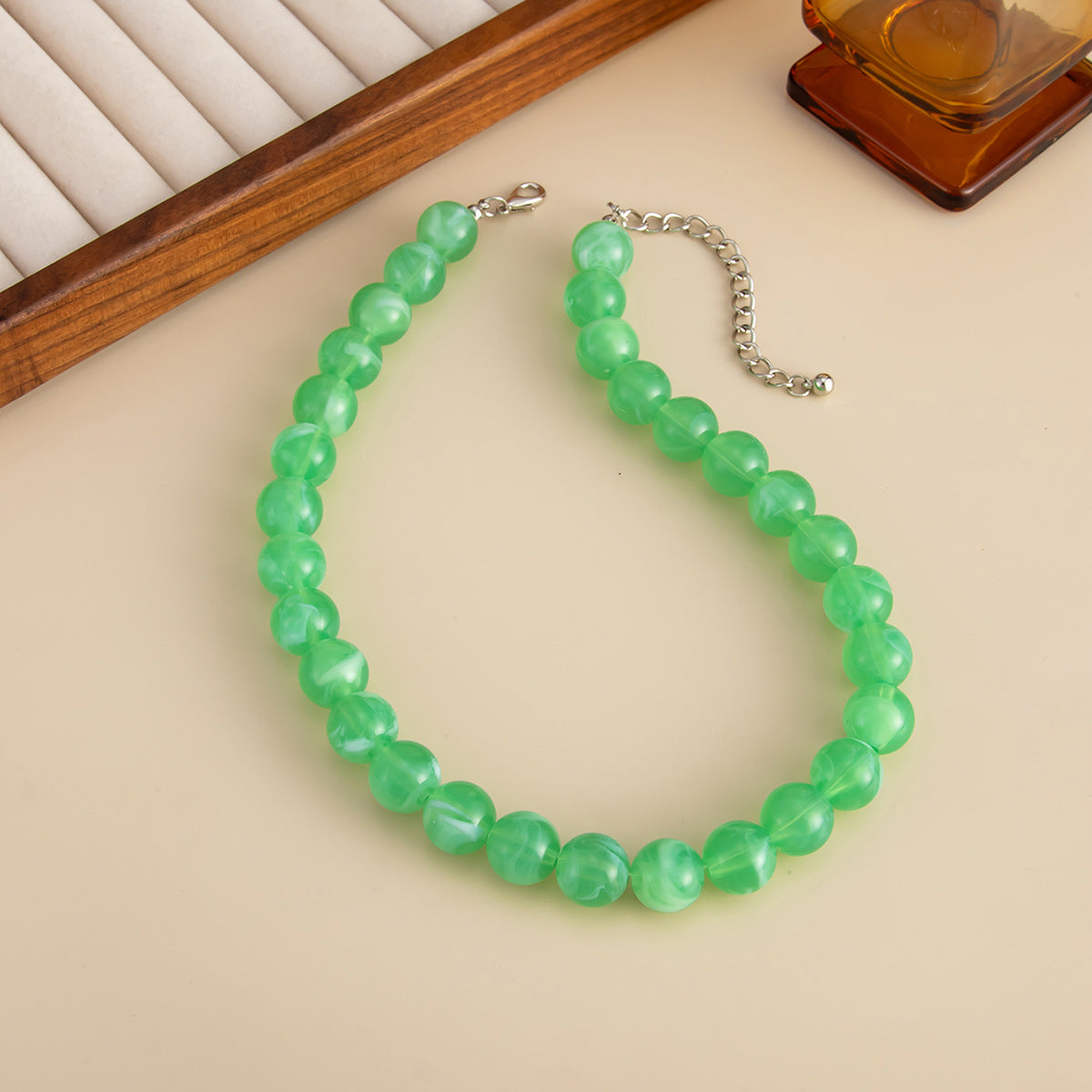 Minimalist Geometric Round Acrylic Beaded Necklace for Women