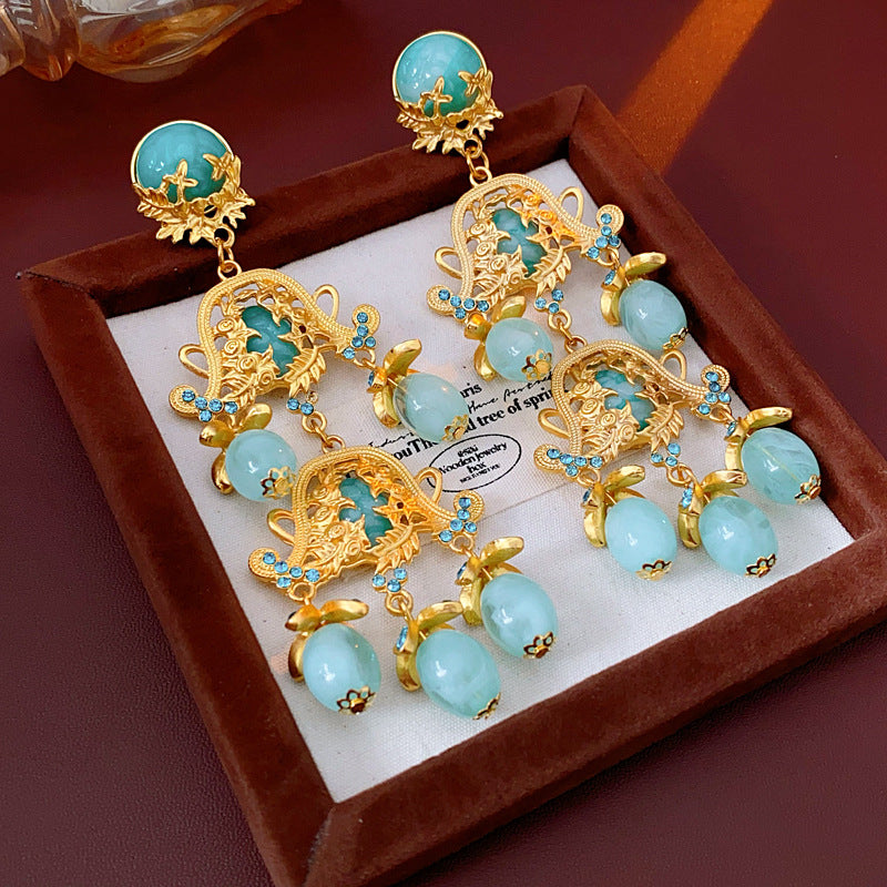 Orecchini vintage chic floreali e geometrici traforati da donna con base in rame placcato oro e perni in acciaio inossidabile