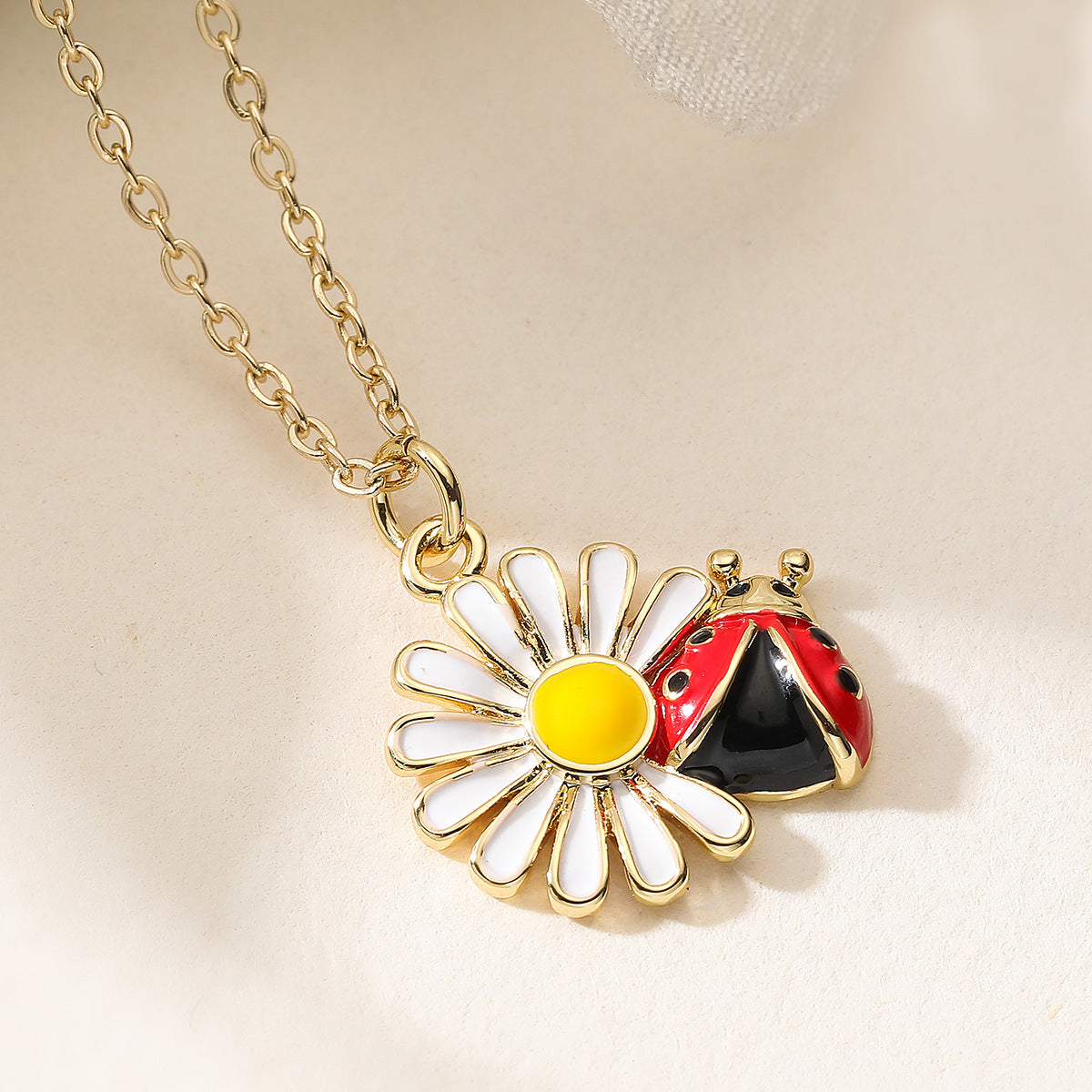 Minimalist 18K Gold Plated Brass Drip Oil Geometric Ladybug Pendant Necklace for Women